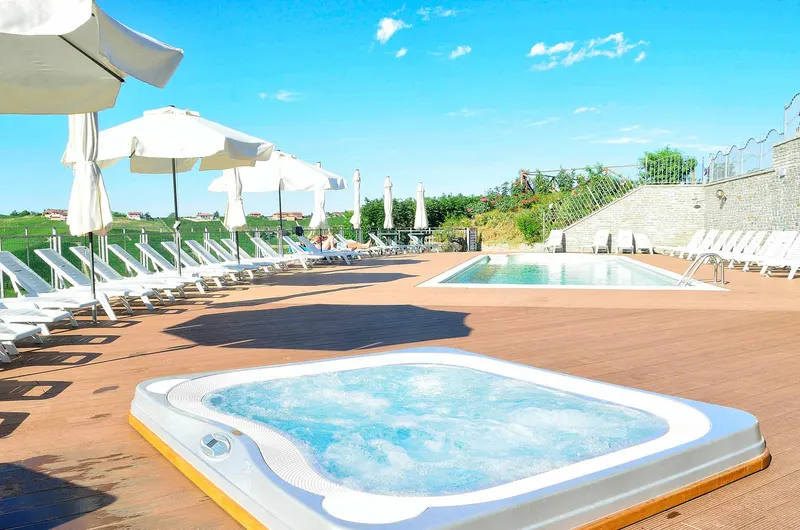 Jacuzzi in the wellness area