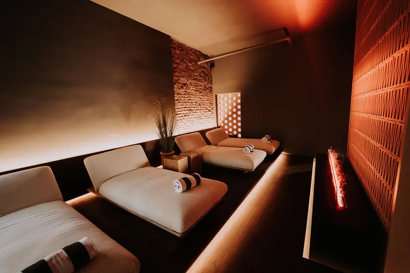 Silent Spa interior