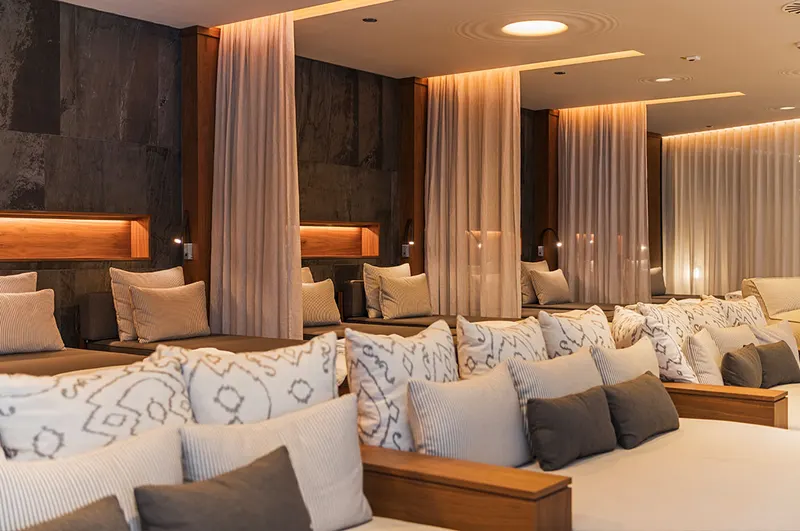 Spa loungers