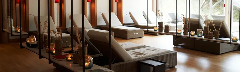 Day spa relaxation room