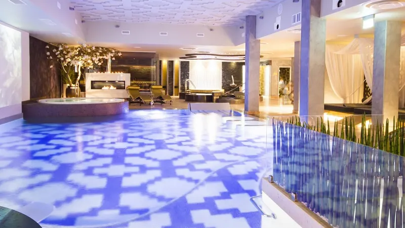 Adults-only spa