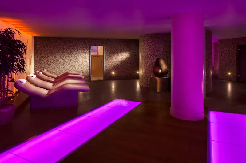 Heated loungers