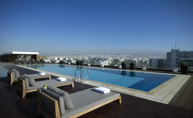 The Met Hotel