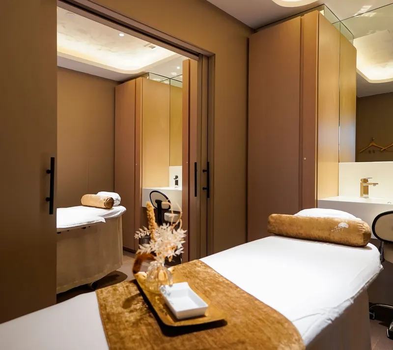 Biloba spa treatment room